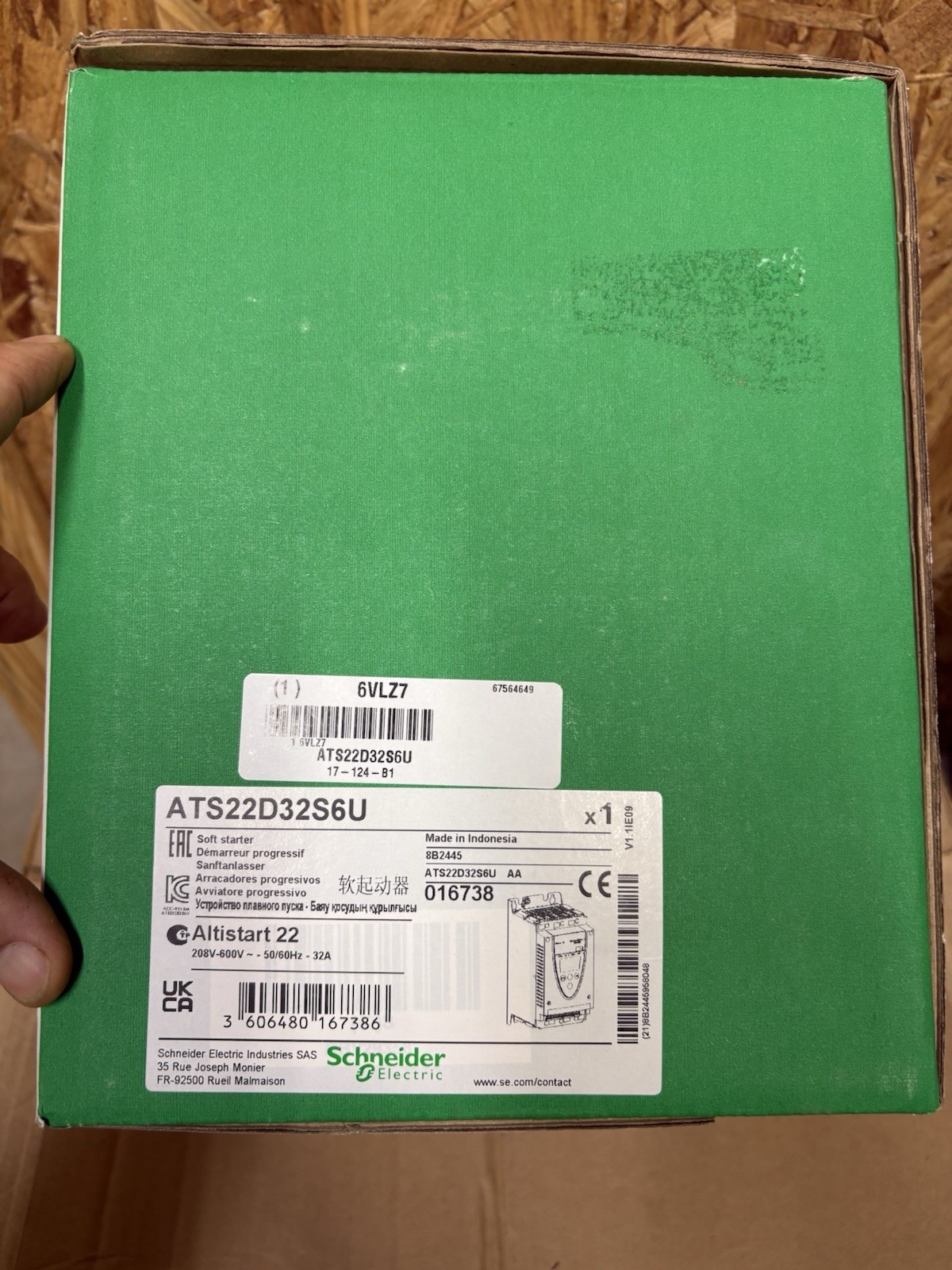 Schneider Electric Altistart 22 Soft Starter ATS22D32S6U 208V-600V 32A