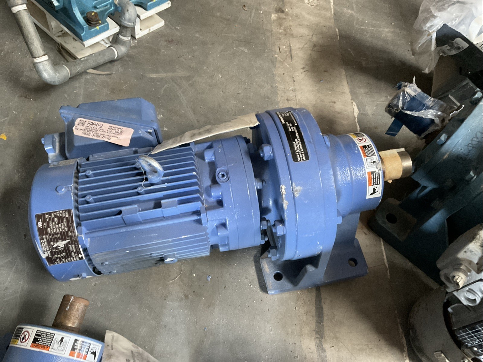 SUMITOMO CNHM05-6120DB-AV-195 SPEED REDUCER GEARBOX/MOTOR