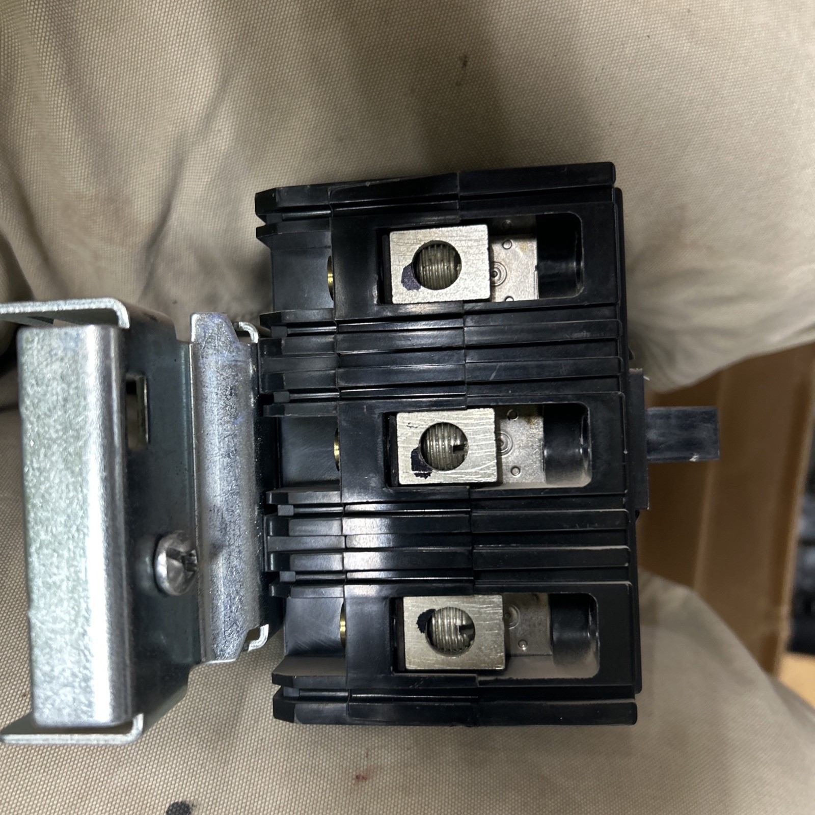 Square D 100 Amp I-Line Circuit Breaker 240 VAC 3 Pole QDA32100