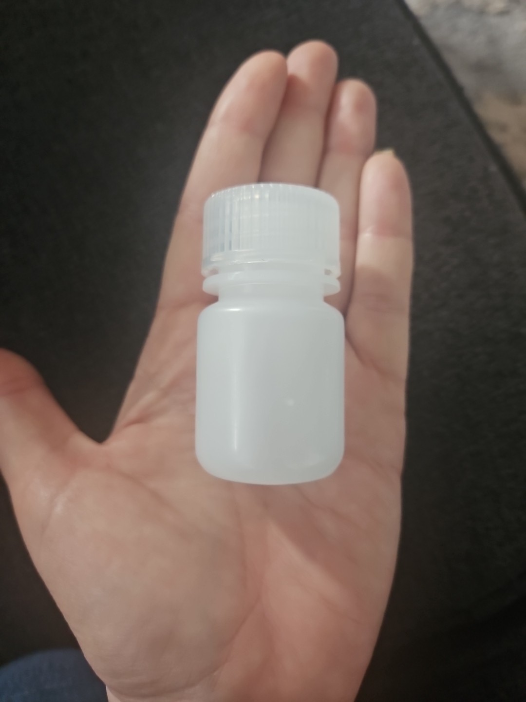 Empty 30ml Medicine Lab Bottles Not Childproof White Semi-Transparent NEW 12 Ct