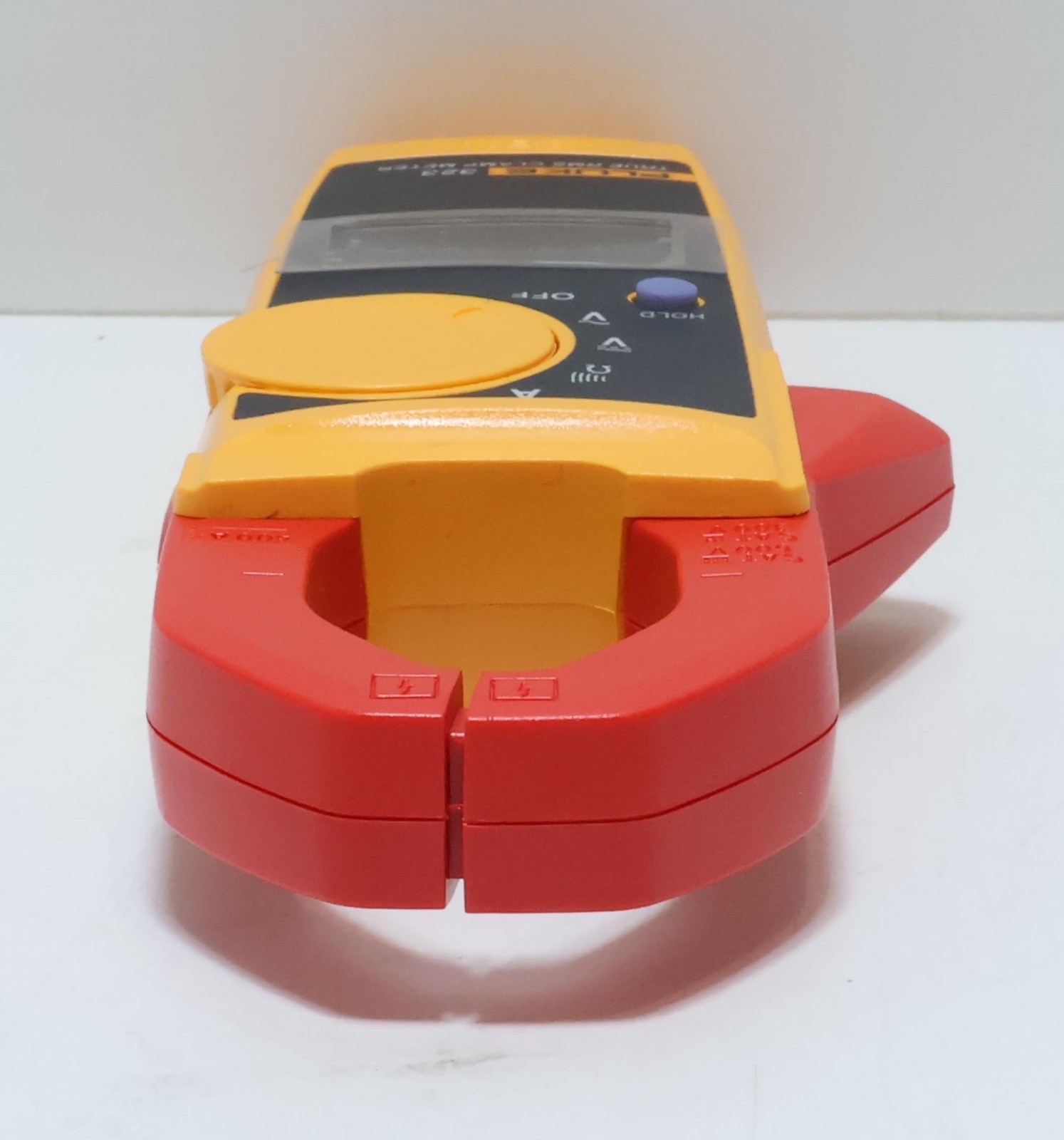Fluke Electrician’s Combo Kit 117 True RMS Multimeter & 323 Clamp Meter