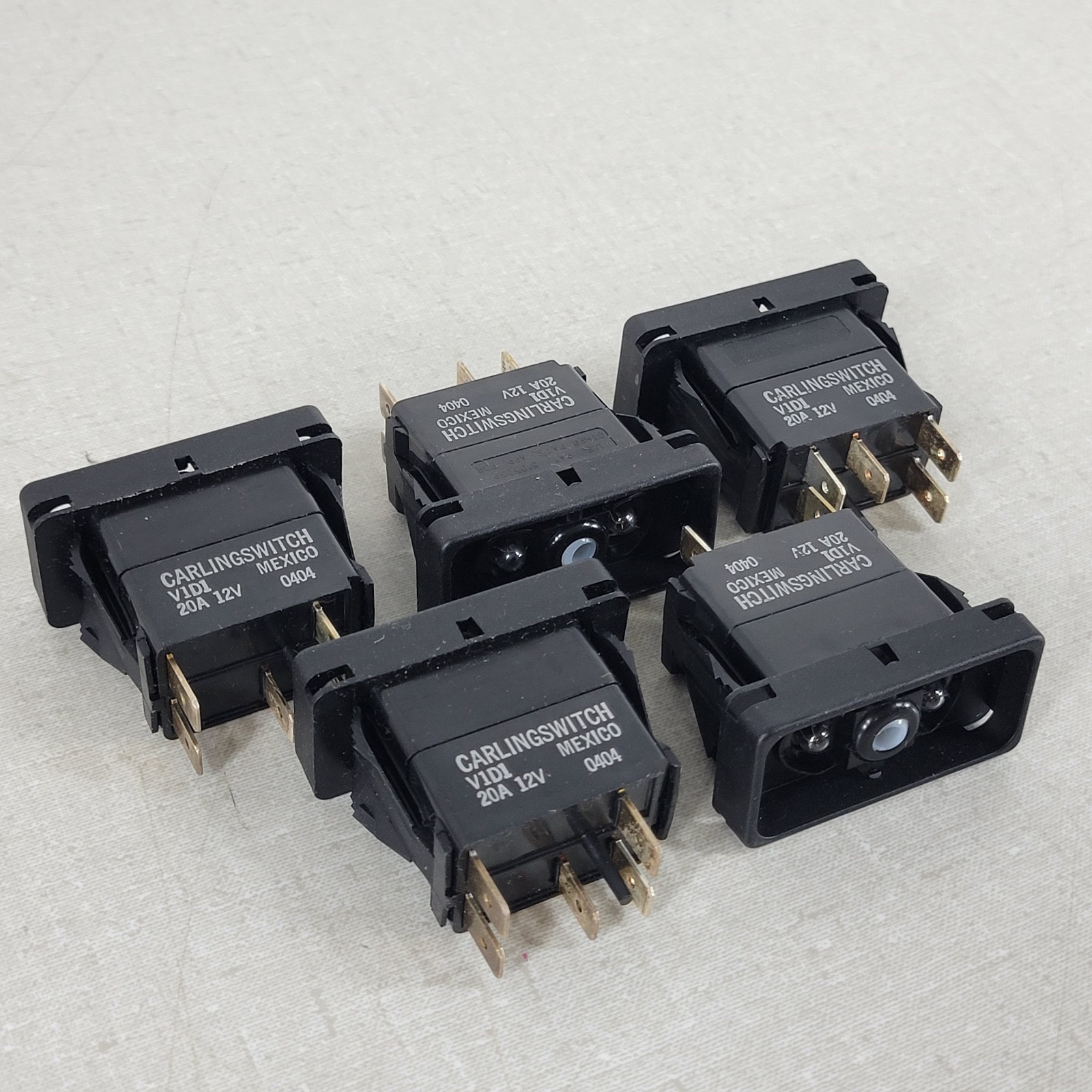 5 Units Carling Switch V1D1 20A 12V Contura Rocker Switch 3-Pin Black Mexico