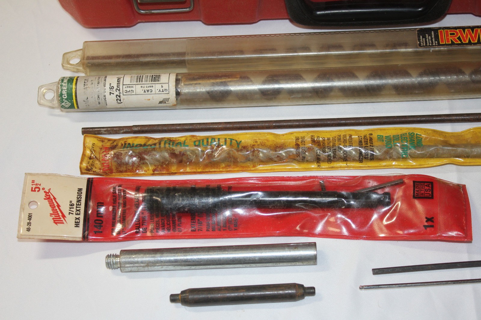 Milwaukee 1/2 Right Angle Drill 1107-1 with Extra Bits