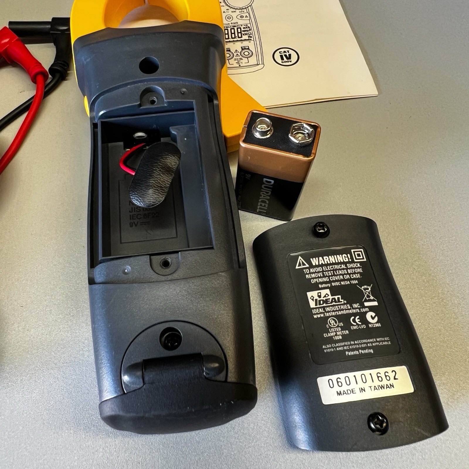 Ideal 61-766 660 Amp 750 VAC 1000 VDC TightSight™ TrueRMS Continuity Clamp Meter