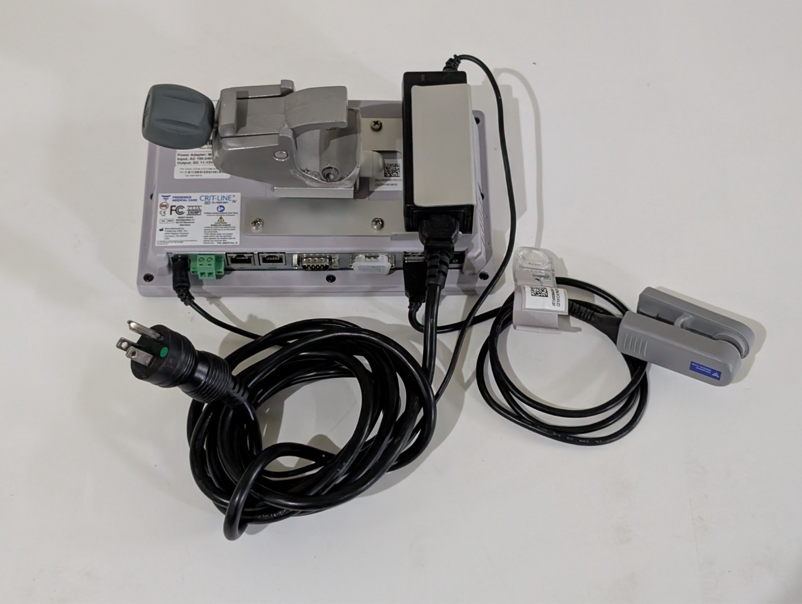 Fresenius Crit-Line IV monitor CL10051001 w/ CLiC sensor, GCX mount, as shown