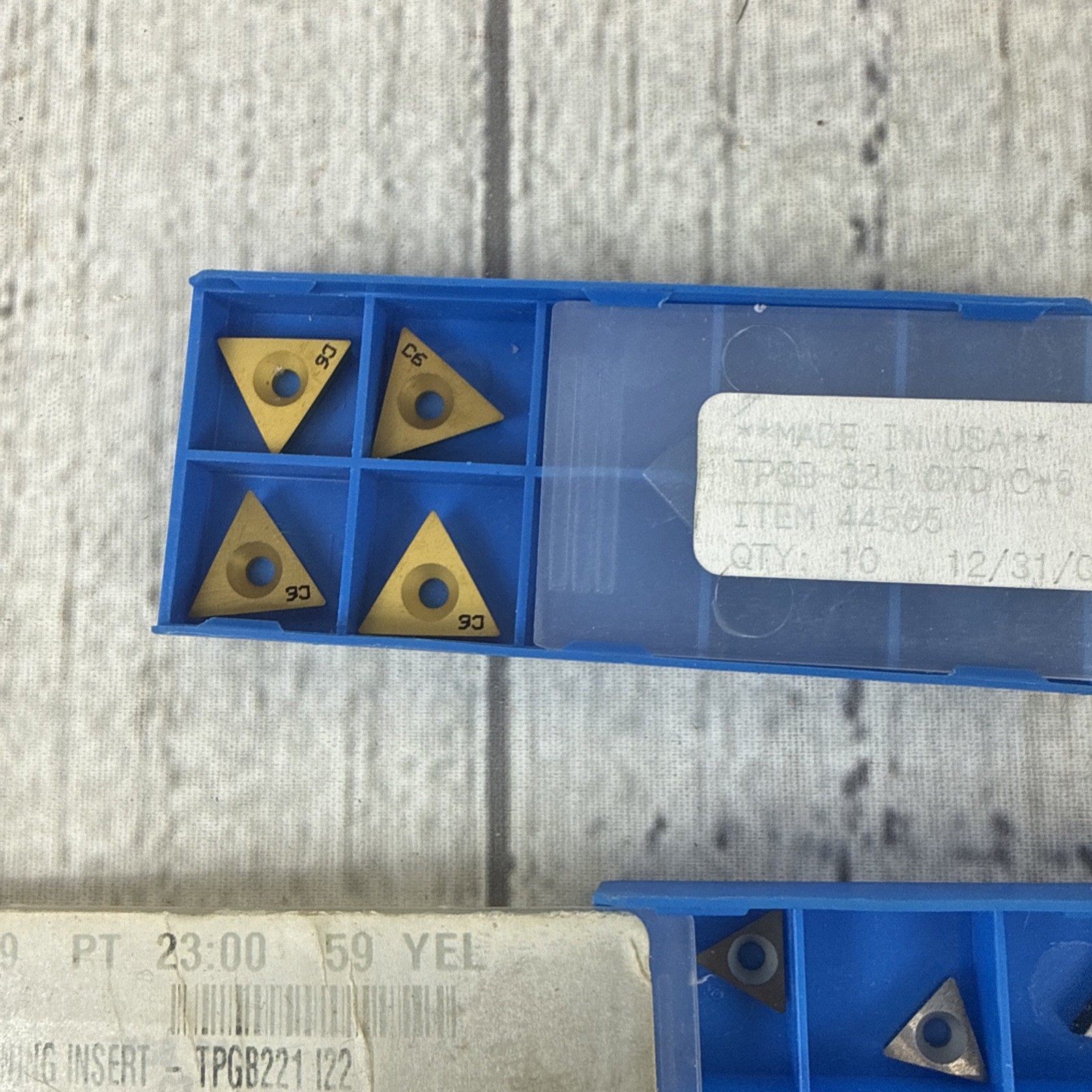 Lot Of 43 Mostly Valenite Carbide Inserts – Various Sizes – See Pics