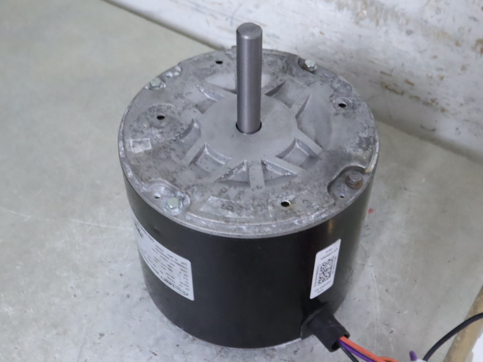 InterLink YSLB-220-8-B002(AL) Fan Motor 1/4HP 825RPM 208-230V CCWLE 100483-43