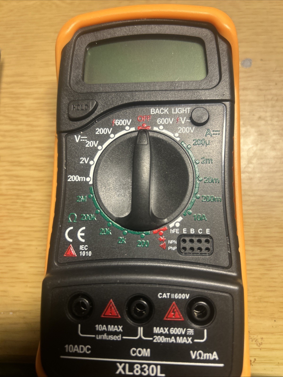 Digital Multimeter XL830L AC/DC Ammeter Ohmmeter Voltmeter Tester. Transistors