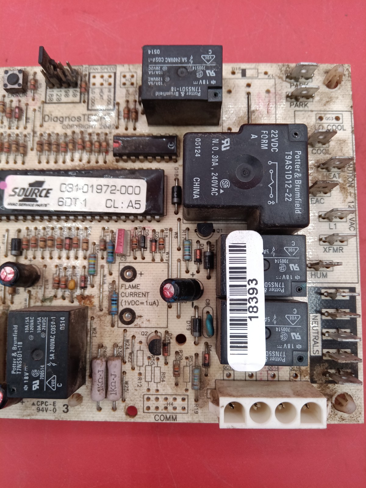 York Coleman Luxaire 031-01972-000 Furnace Control Board Source1 Works Tested