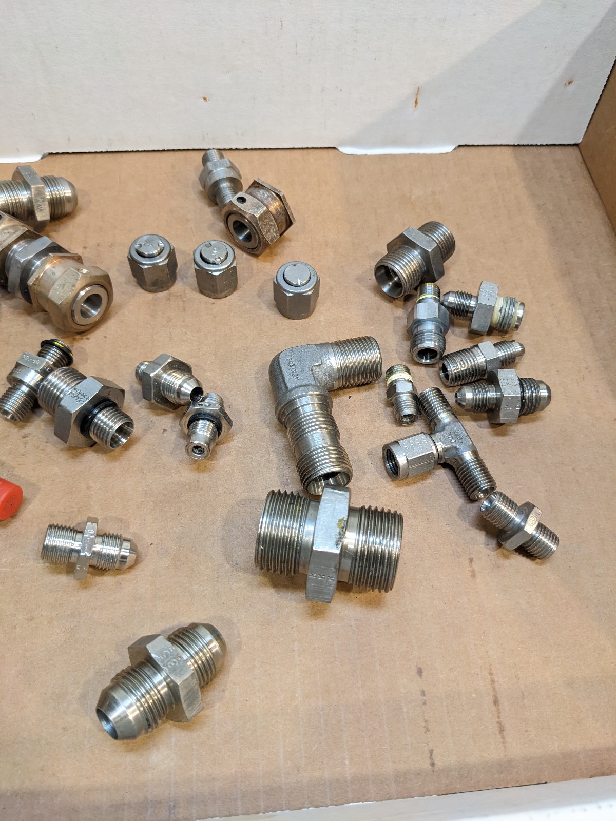 Mixed Lot of Stainless Steel Aircraft Hydraulic Fittings AN JIC Crissair Pamco