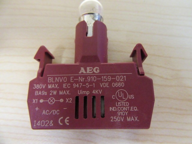 AEG 910-159-021 Auxillary Contact Lampholder BLNV0 W/Bulb