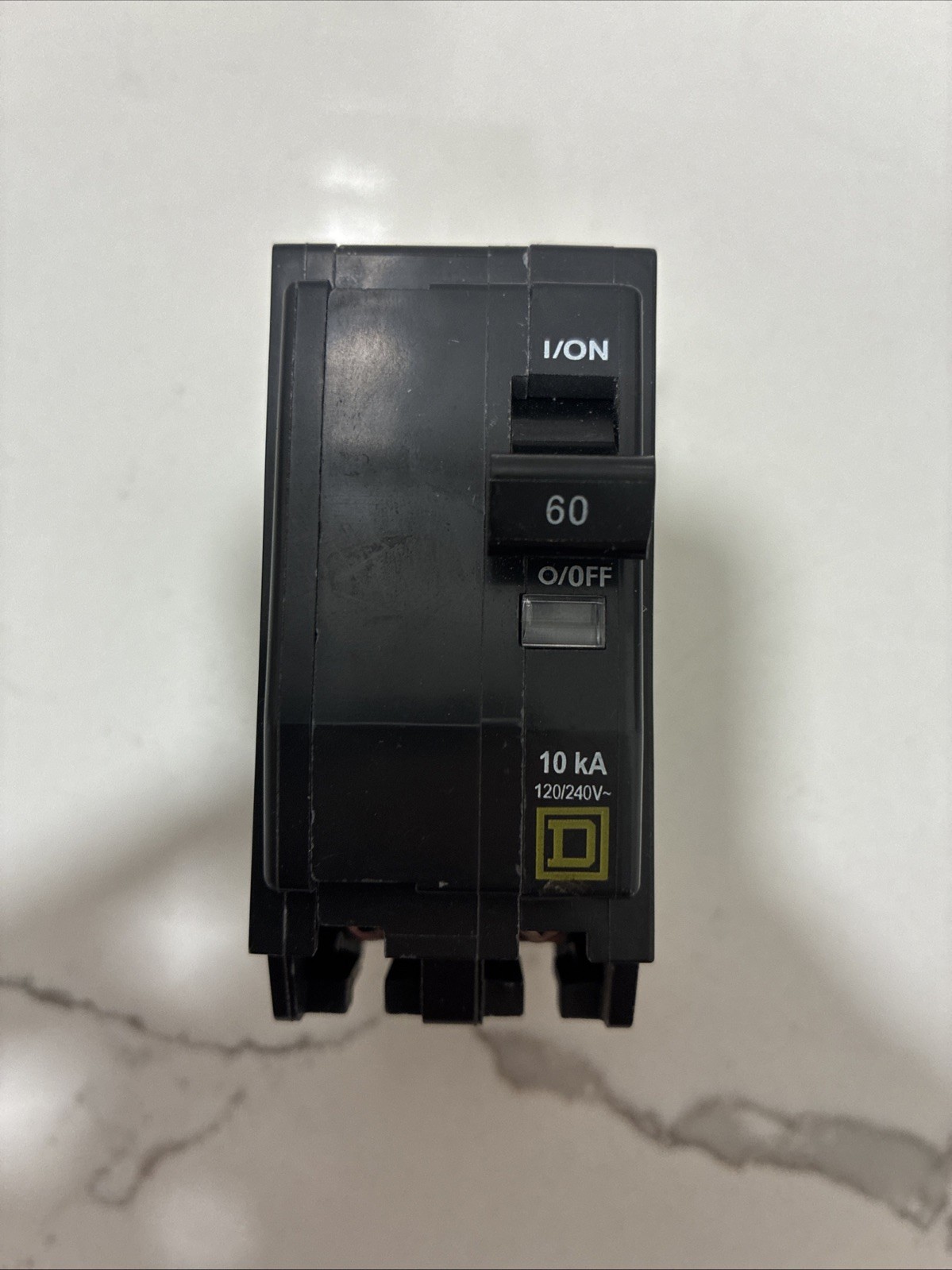 Square D Circuit Breaker QO 60A 2 pole 120/240VAC 10kA Yellow «D» QO260 used