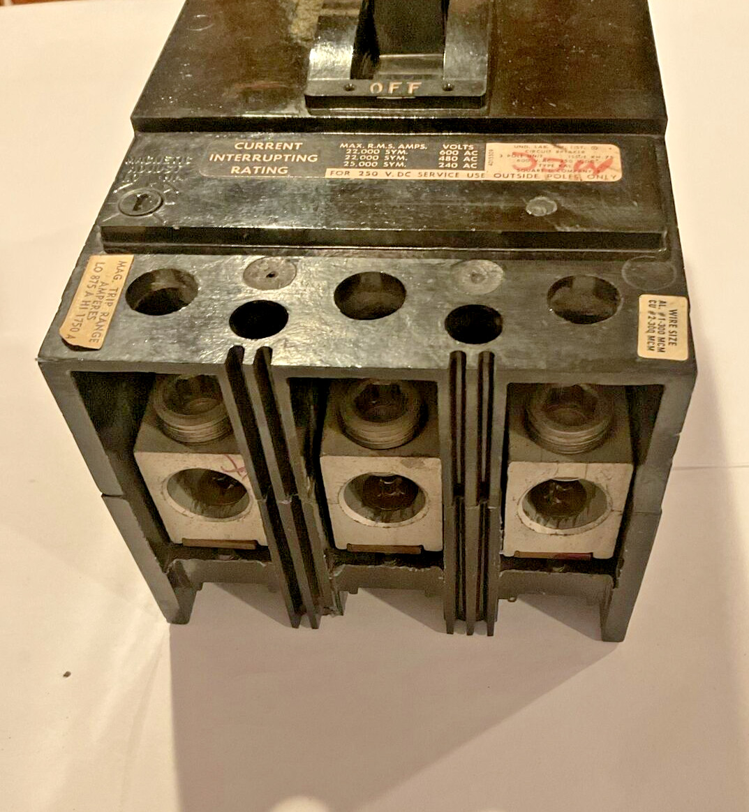 Square D 175 Amp 22kA@480V 25kA@ 240v Max Circuit breaker KAL36175