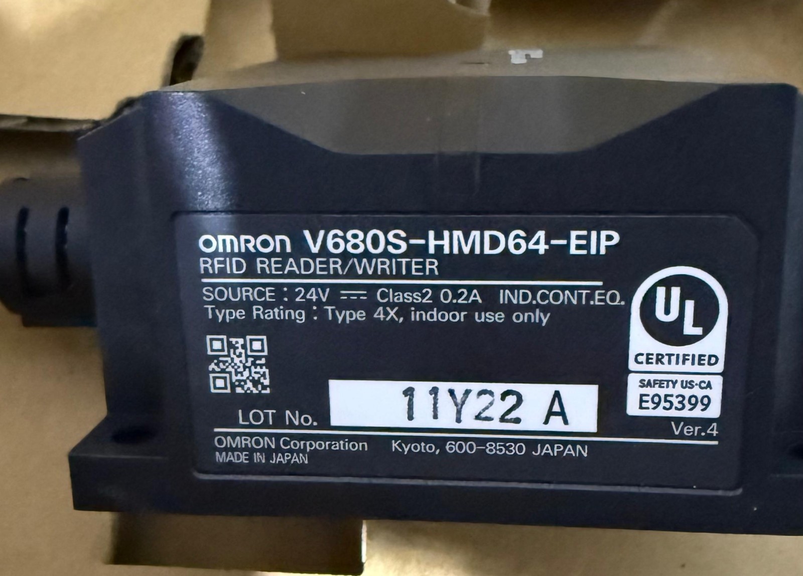 Omron V680S-HMD64-EIP RFID Reader Writer EtherNet/IP 24VDC New