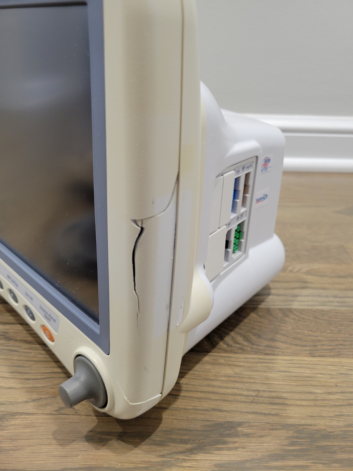 GE Dash 4000 ECG Monitor