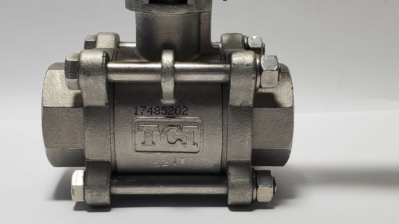 TCI 316/316L 1000WOG TC 3000S O-RING SILICONE FREE BALL VALVES.