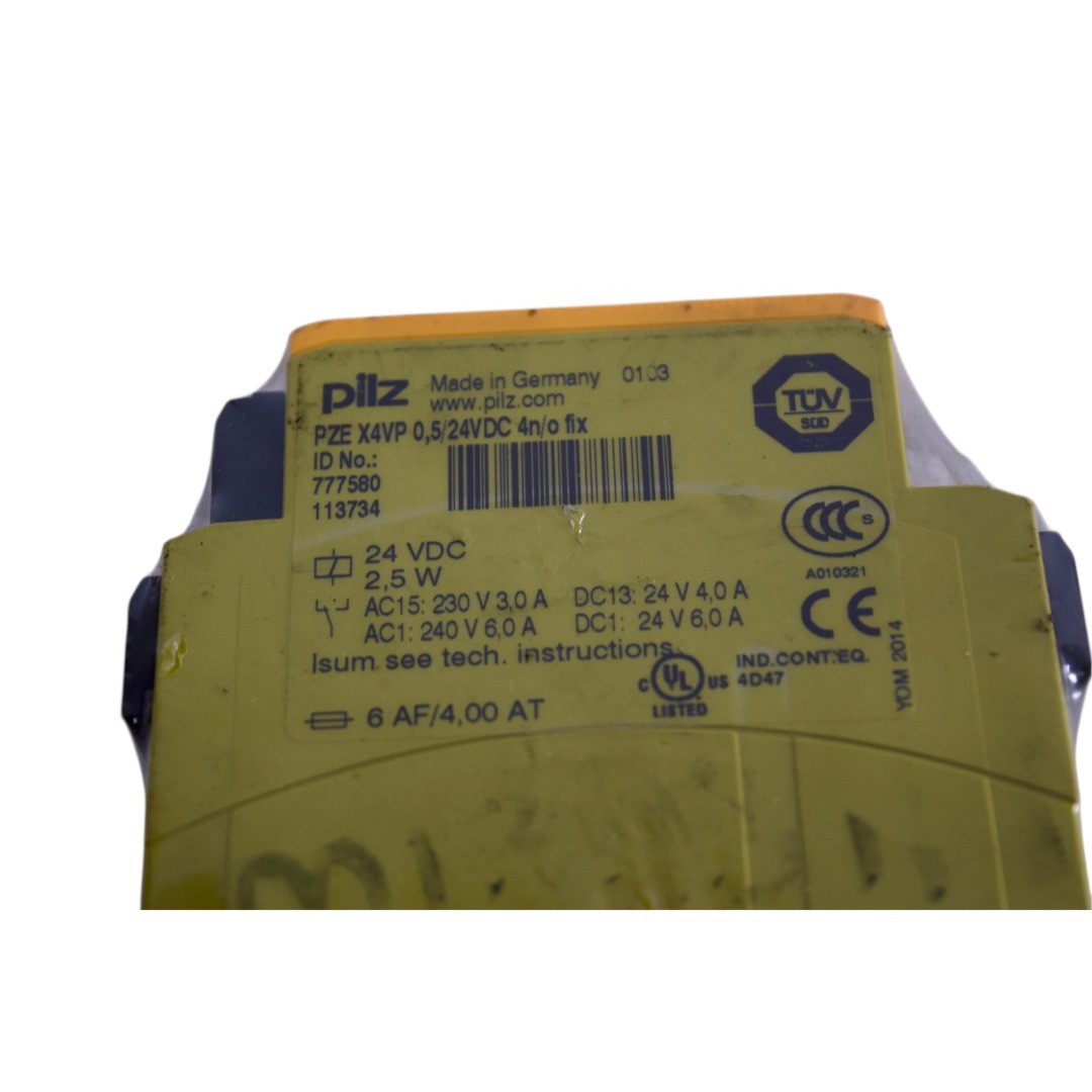 NEW PILZ ID 777580 PZE X4 VP Safety Relay Switch 24VDC