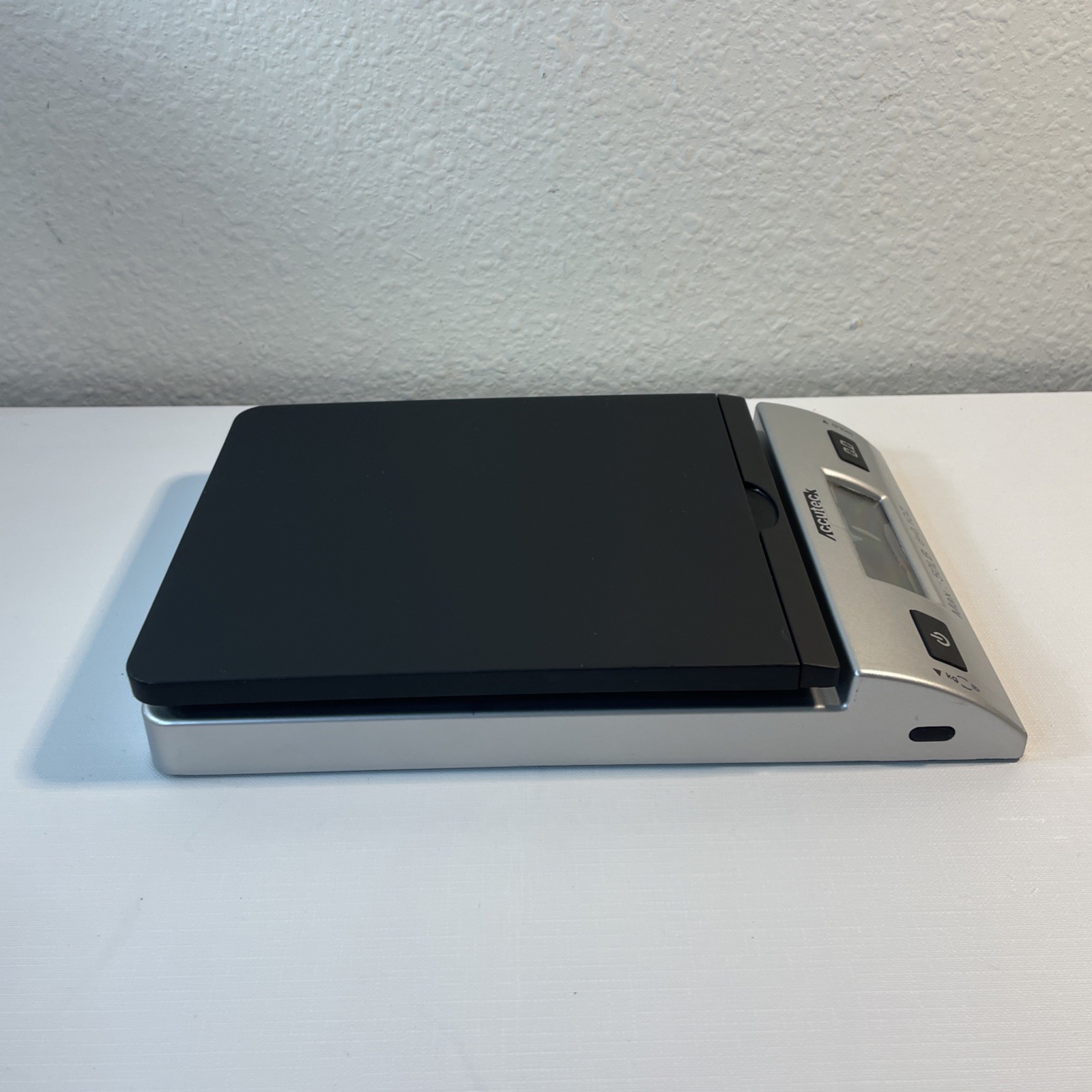 ACCUTECK All-in-1 Series W-8250-50bs Digital Postal Scale No AC Adapterdor
