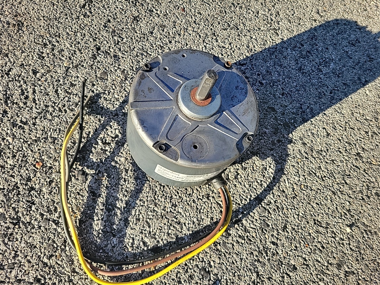 Genteq 5KCP39BG Y540S Condenser Air Conditioner Pump Fan Motor 1/10HP 220V 60Hz
