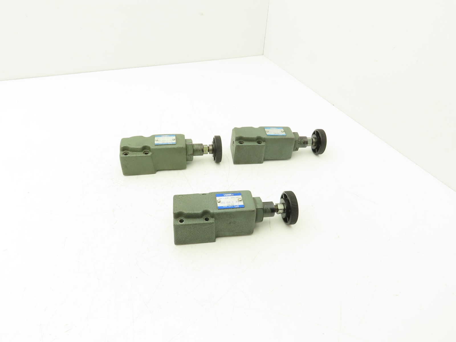 Yuken Kogyo DG-02-C-22 Hydraulic Relief Valve Module Lot of 3