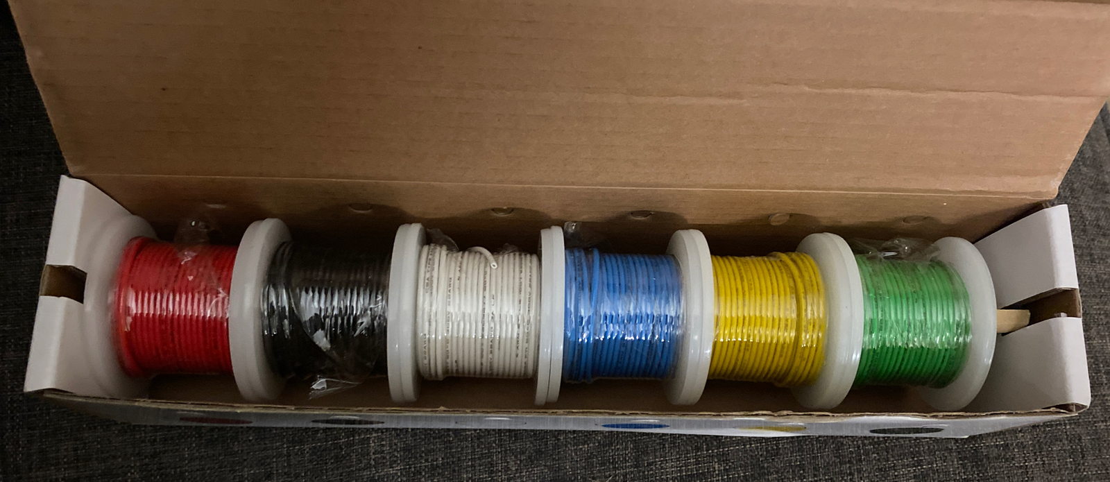 Electronix Express X000IV01Z Hook Up Wire (Solid Wire Kit)