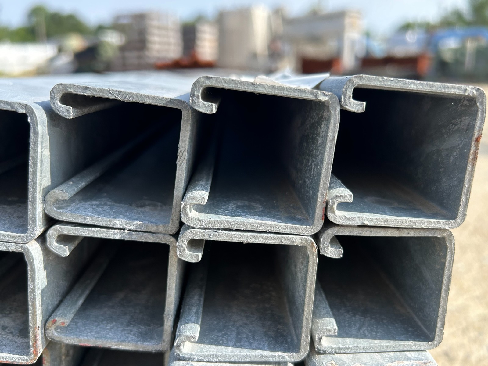 Unistrut 10 FT x 1-5/8’’ 12 Gauge Galvanized Channel Framing- Sold by Bundles