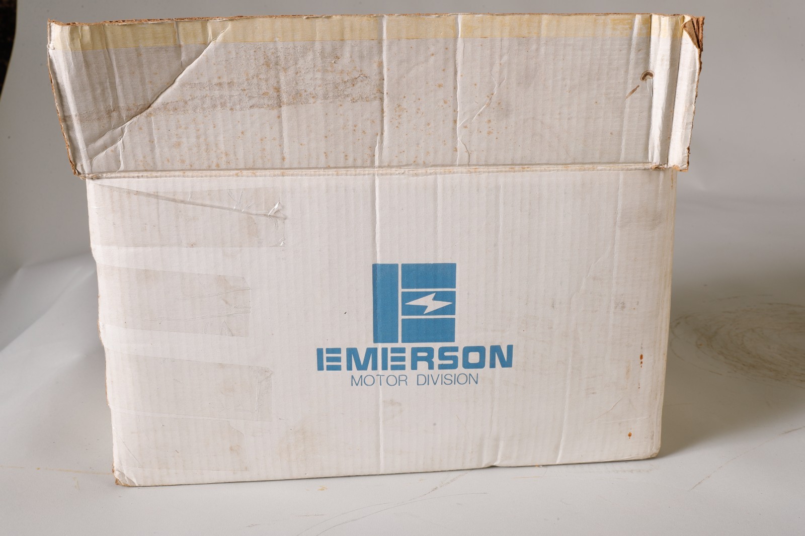 OEM Lennox 94G0001 Condenser Fan Motor 1HP 200-230/460V 3PH-open box