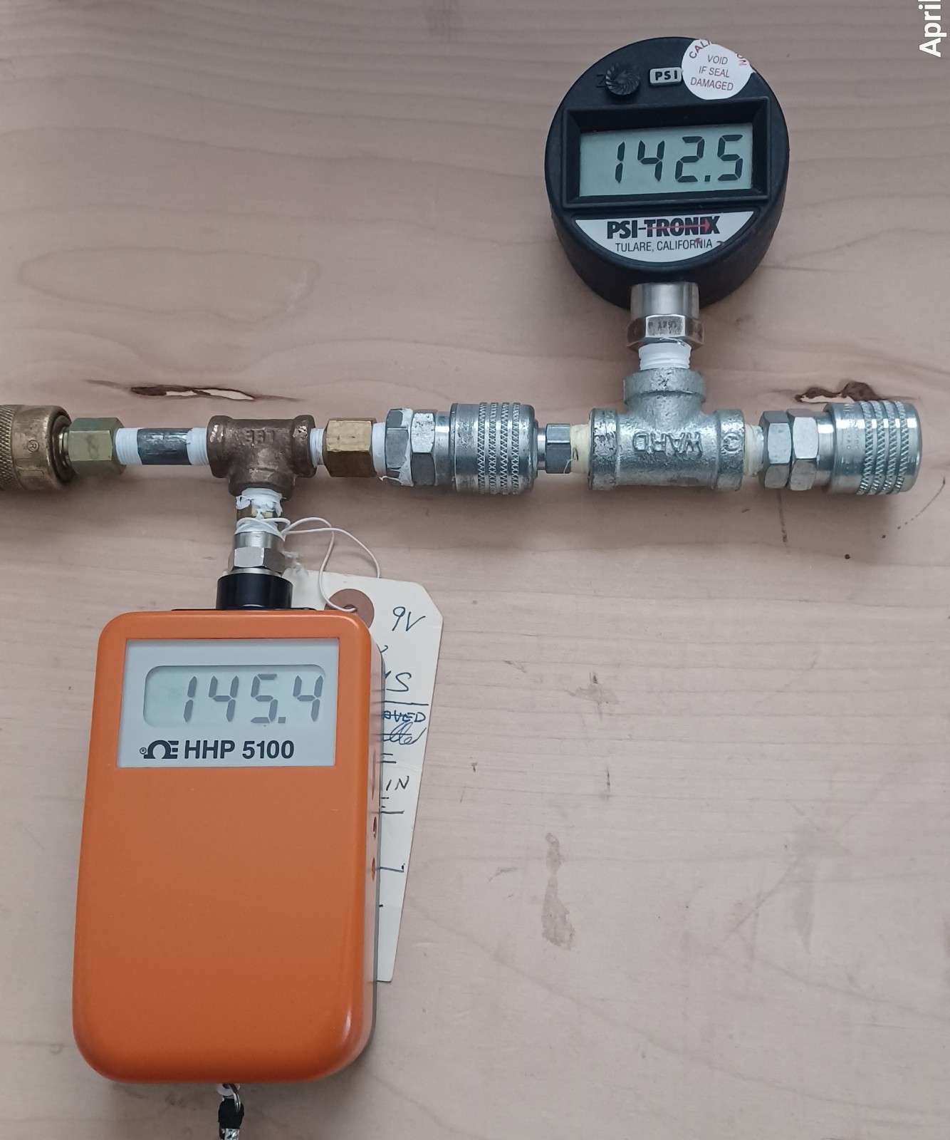 PSI-TRONIX PG-2000-200.0-PSI Digital Pressure Gauge