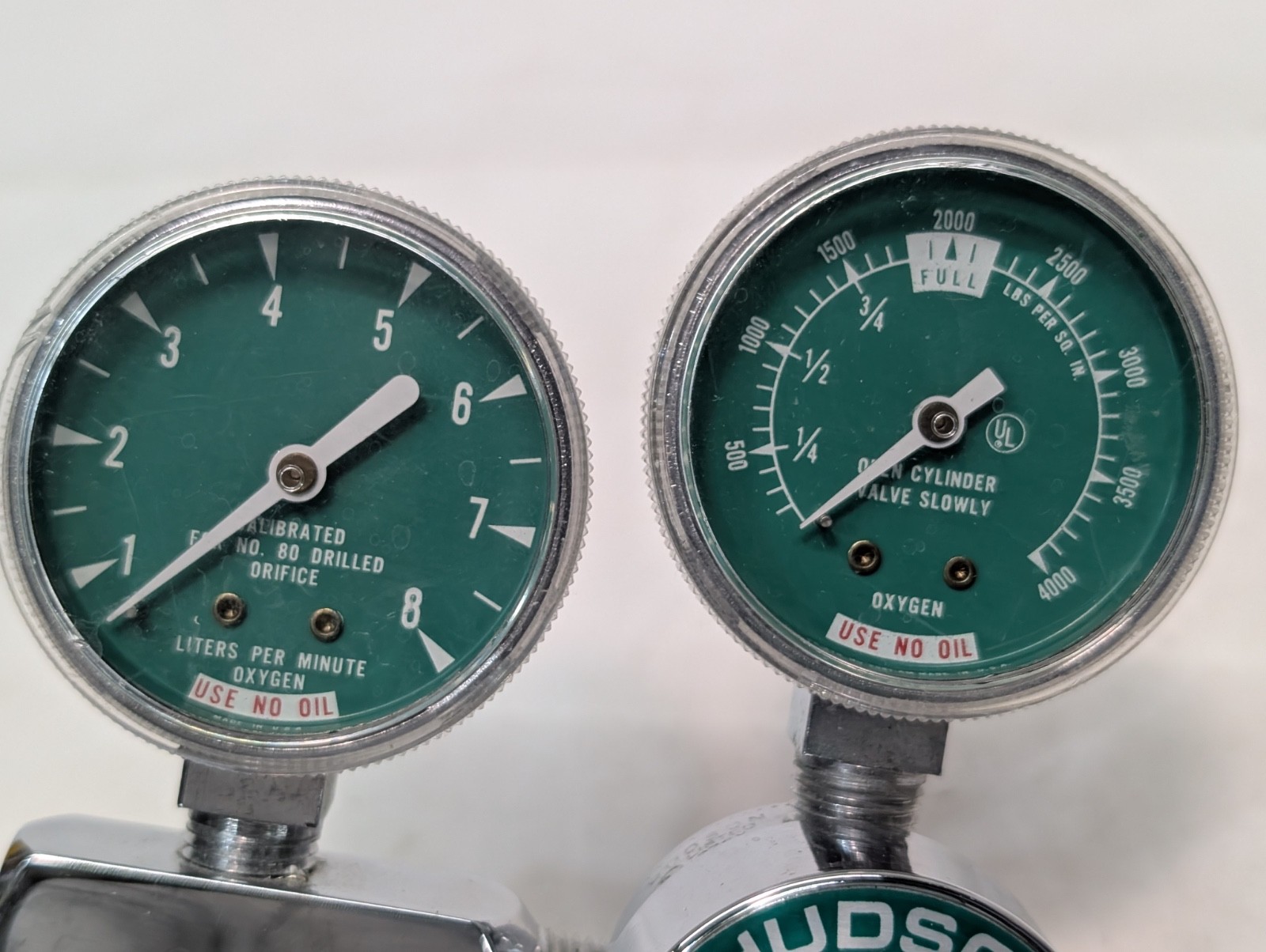 Hudson Model 2640 Medical Oxygen Pressure Regulator, Individual Item