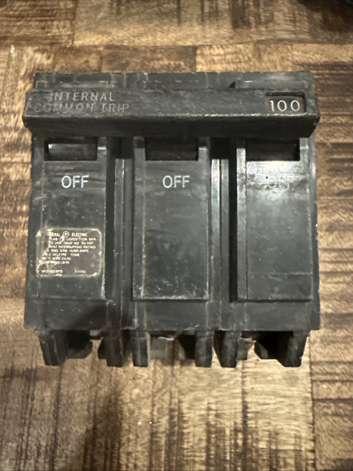 General Electric THQB32100 3P Circuit Breaker 100A 240V Pre Owned