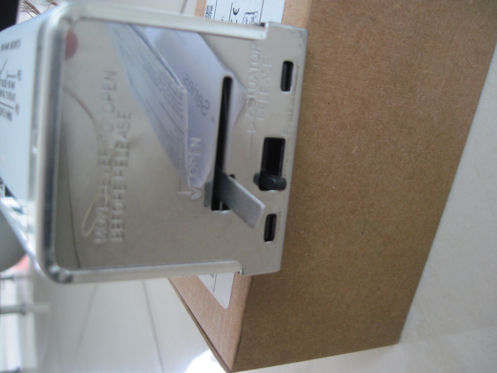 Schneider Electric AG13A02A Actuator 24V 6.5W 2-Position