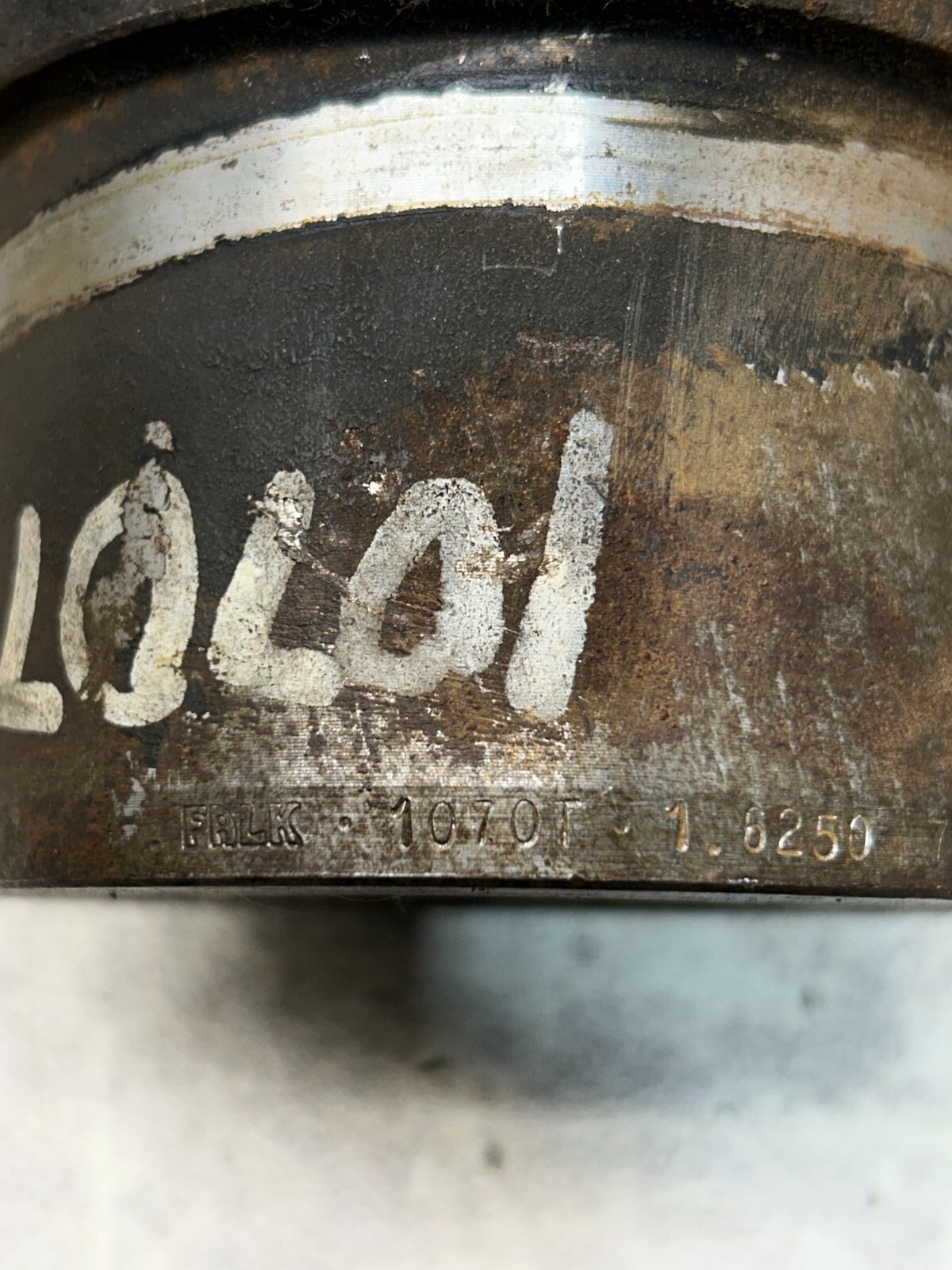 NEW NO BOX FALK COUPLING HUB BORE 1-5/8» 1070T