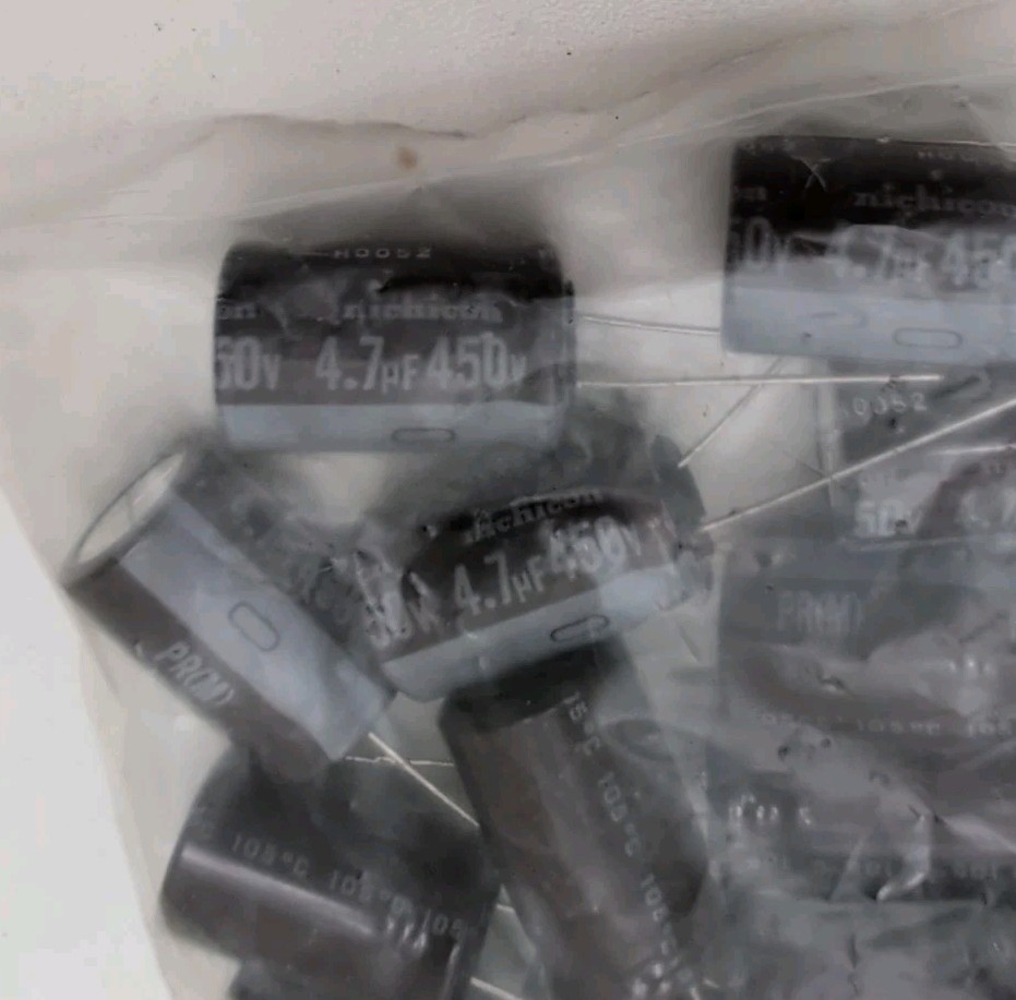 100 pcs Nichicon 4.7uF 450V Radial Lead Electrolytic Capacitor BARGAIN FREE SHIP
