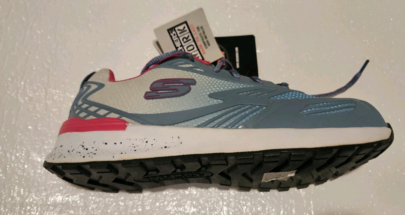 Skechers Work, Women’s US Size 8. Composite Safety Toe, Electrical Hazard