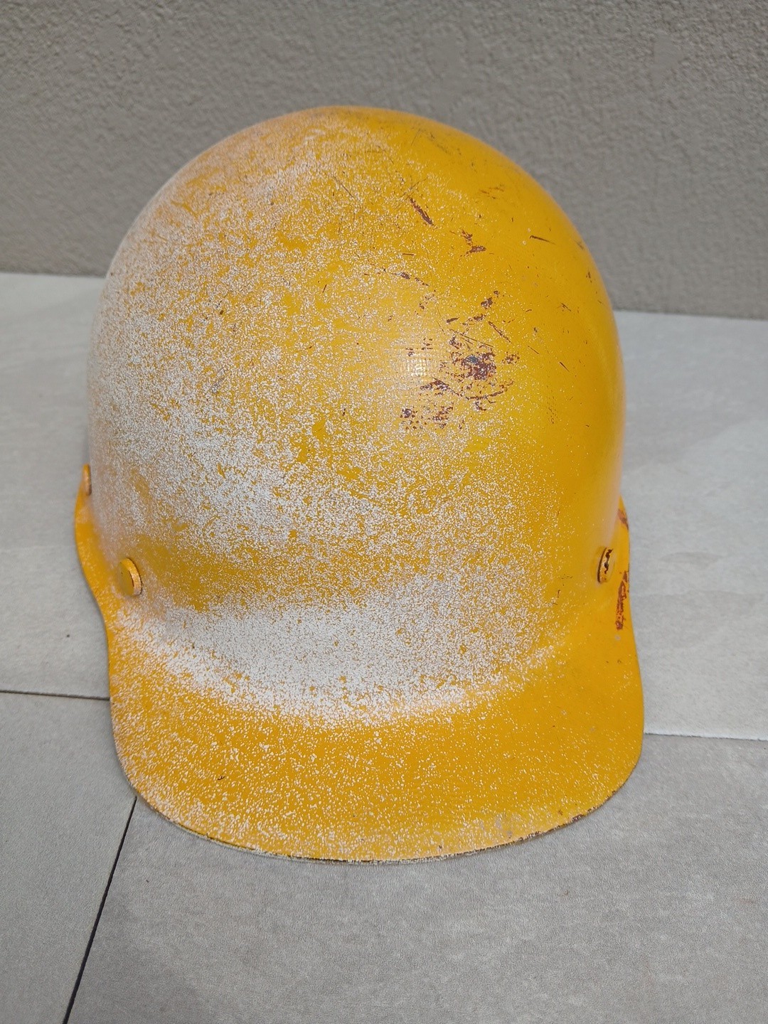 Vintage MSA Skullgard Hard Hat Yellow Fiberglass Safety Helmet – READ
