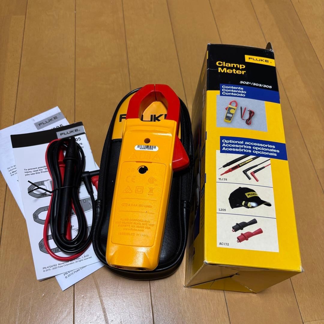Fluke 302+ AC400A Clamp Meter Tester AC/DC Volt Amp Multimeter Average value