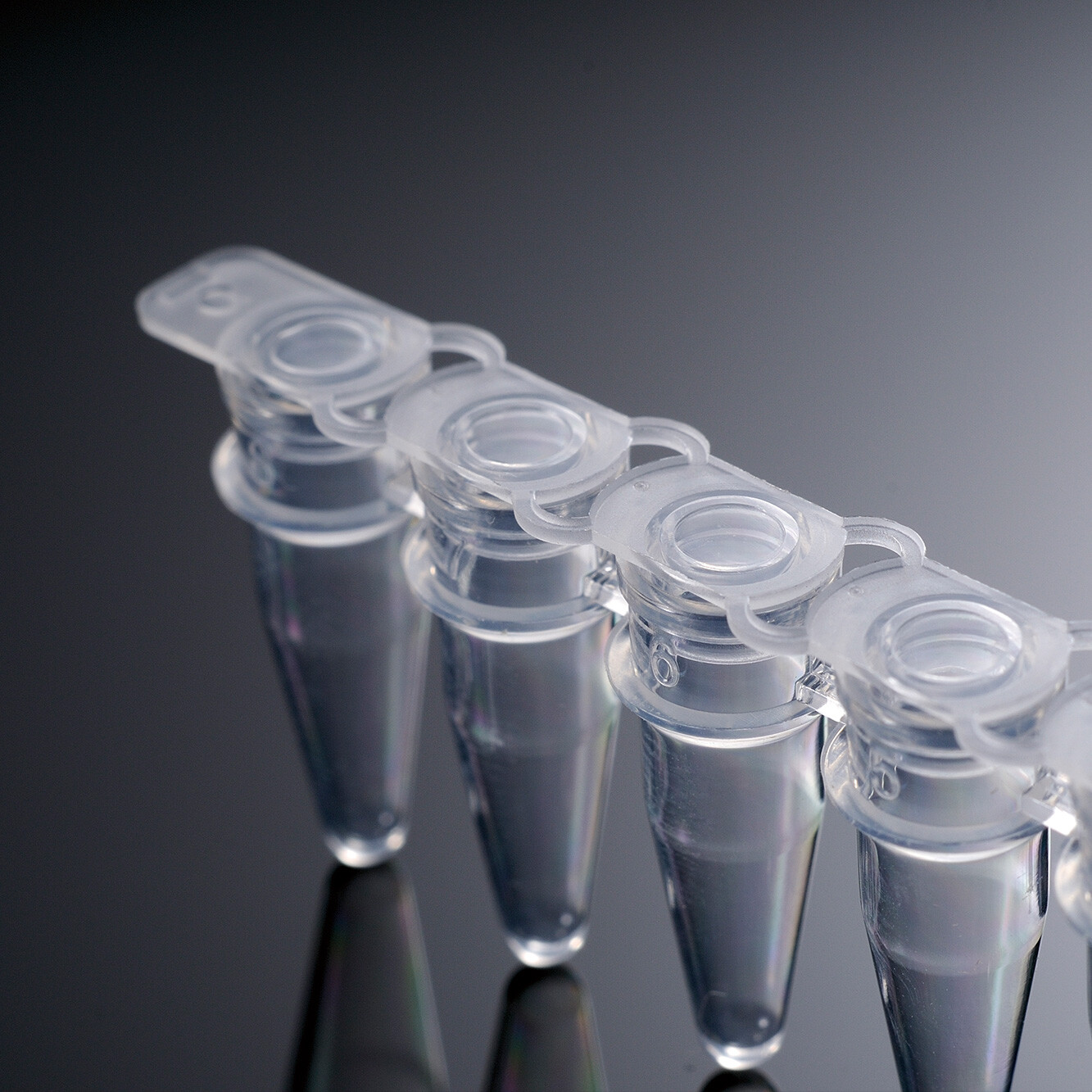 Biologix 0.2ml, 8-strip PCR Tubes with Caps, Clear, 125/Pack, 1250/Case