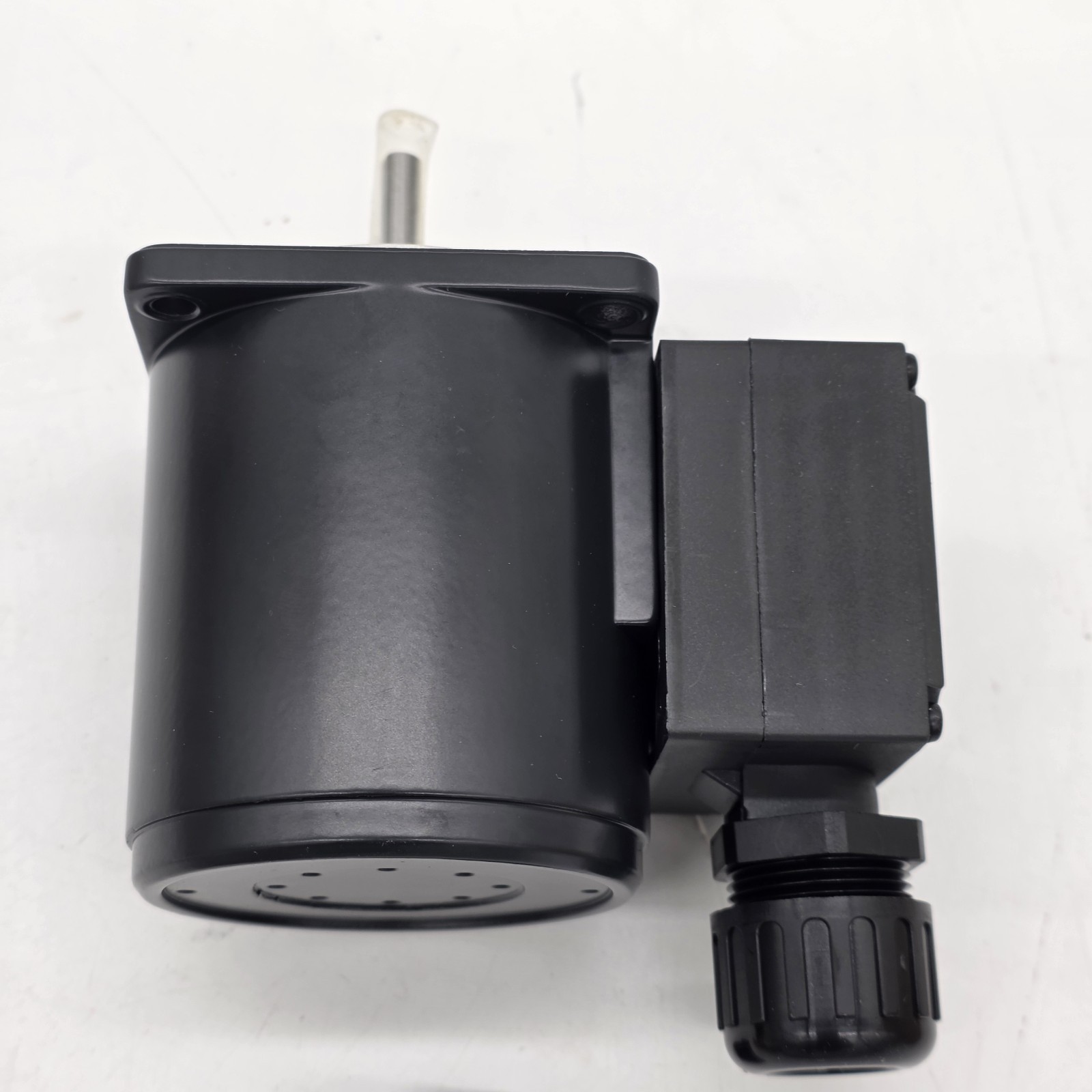 U-Service 3IK15A-CT 15W Induction Gear Motor 220V AC 1200/1450 RPM New