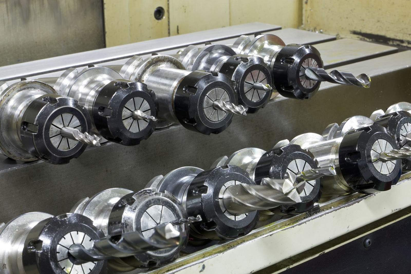 ER 16 METRIC STEEL SEALED Spring Collet 10.0MM (0.0003 Accuracy)
