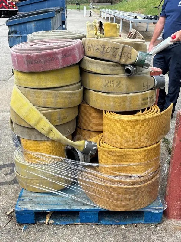 2 1/2″ 2.5″ x 50 ft Fire Hose Used With Ends