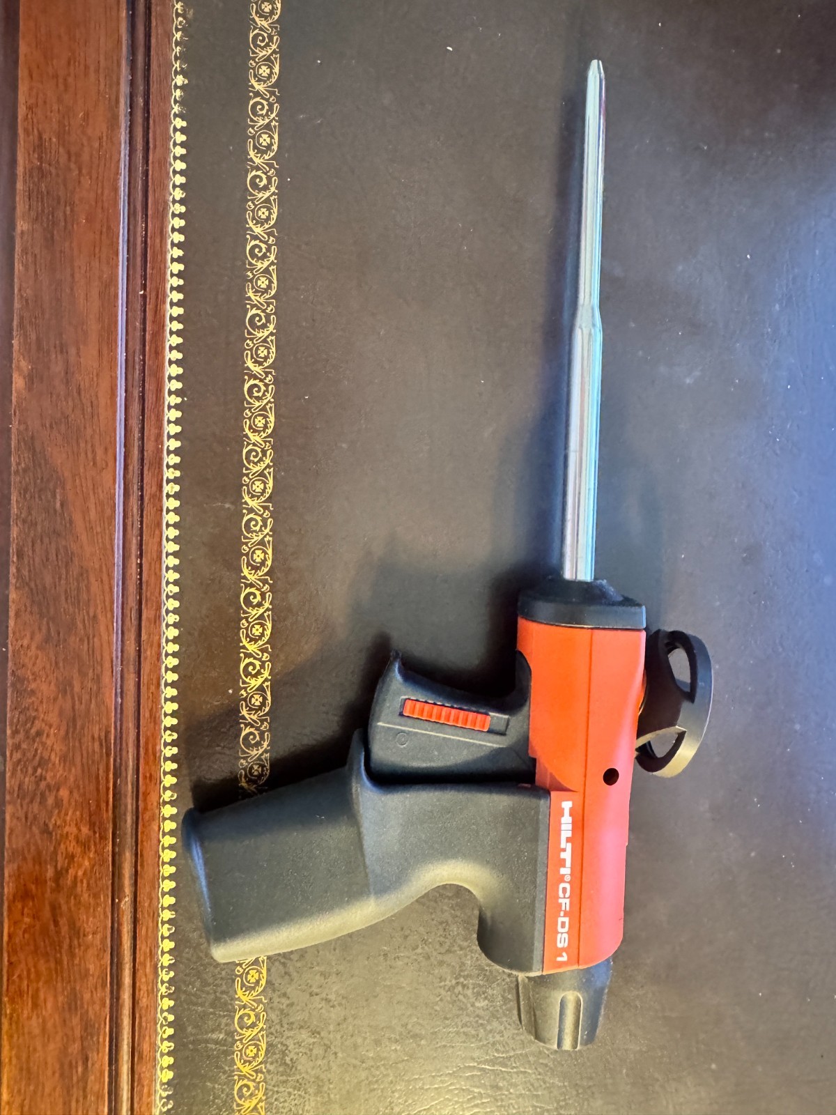 CF-DS1 HILTI Deluxe Dispenser for Foam Insulating Sealant CF-DS-1