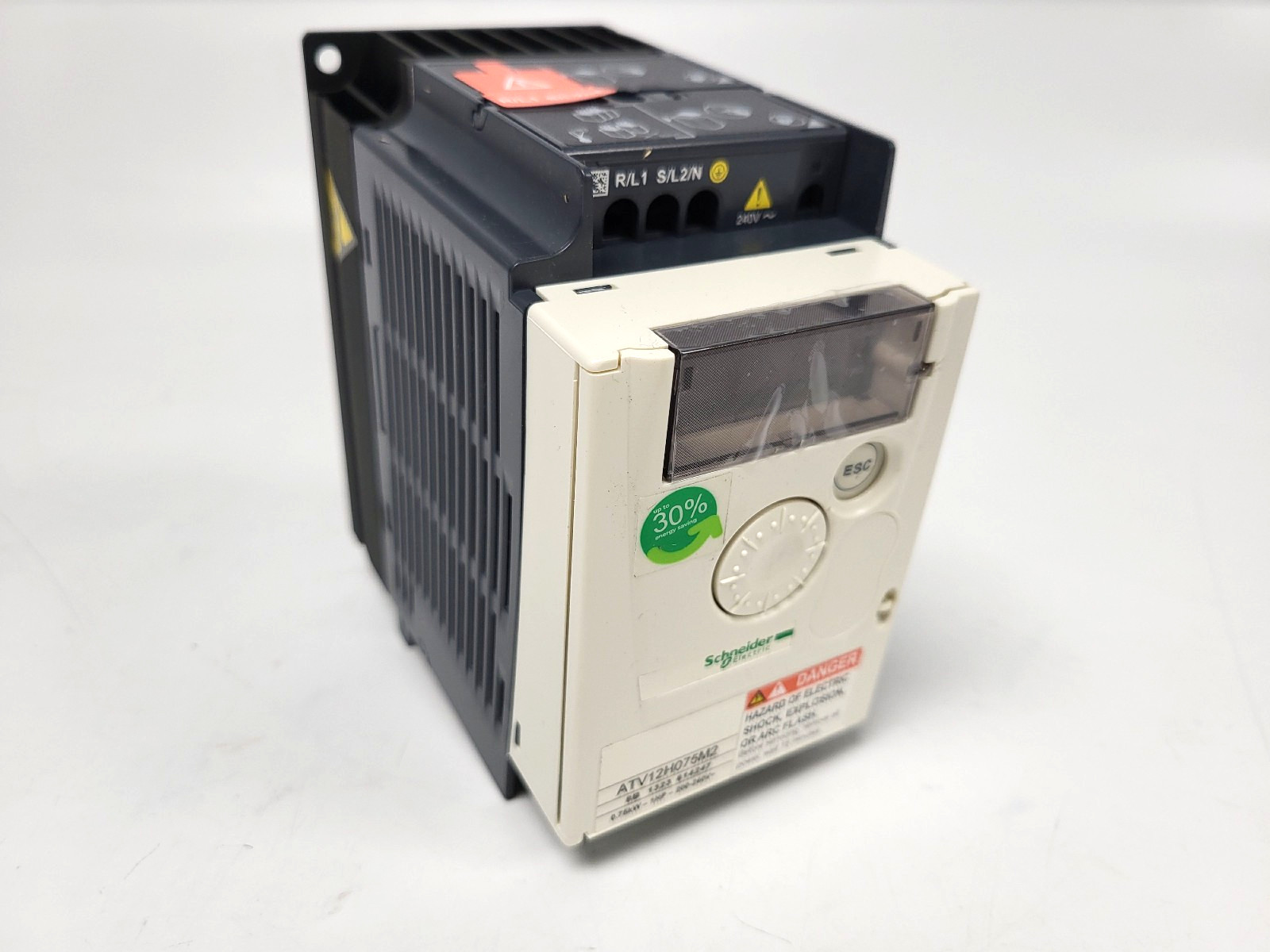 Schneider Electric ATV12H075M2 VFD, 1HP, 200-240V, 1-Phase, Heatsink