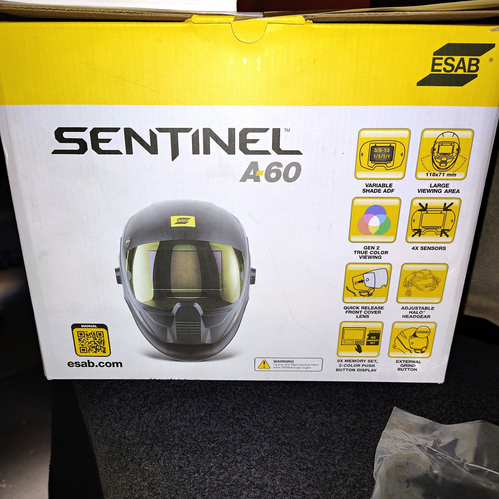 ESAB Sentinel A-60 Auto-Darkening Welding Helmet 3/5-13 4 Sensor Black