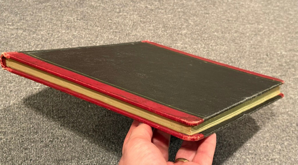 National Columnar Book No. 2782 End Bound Ledger Book Eye-Ease