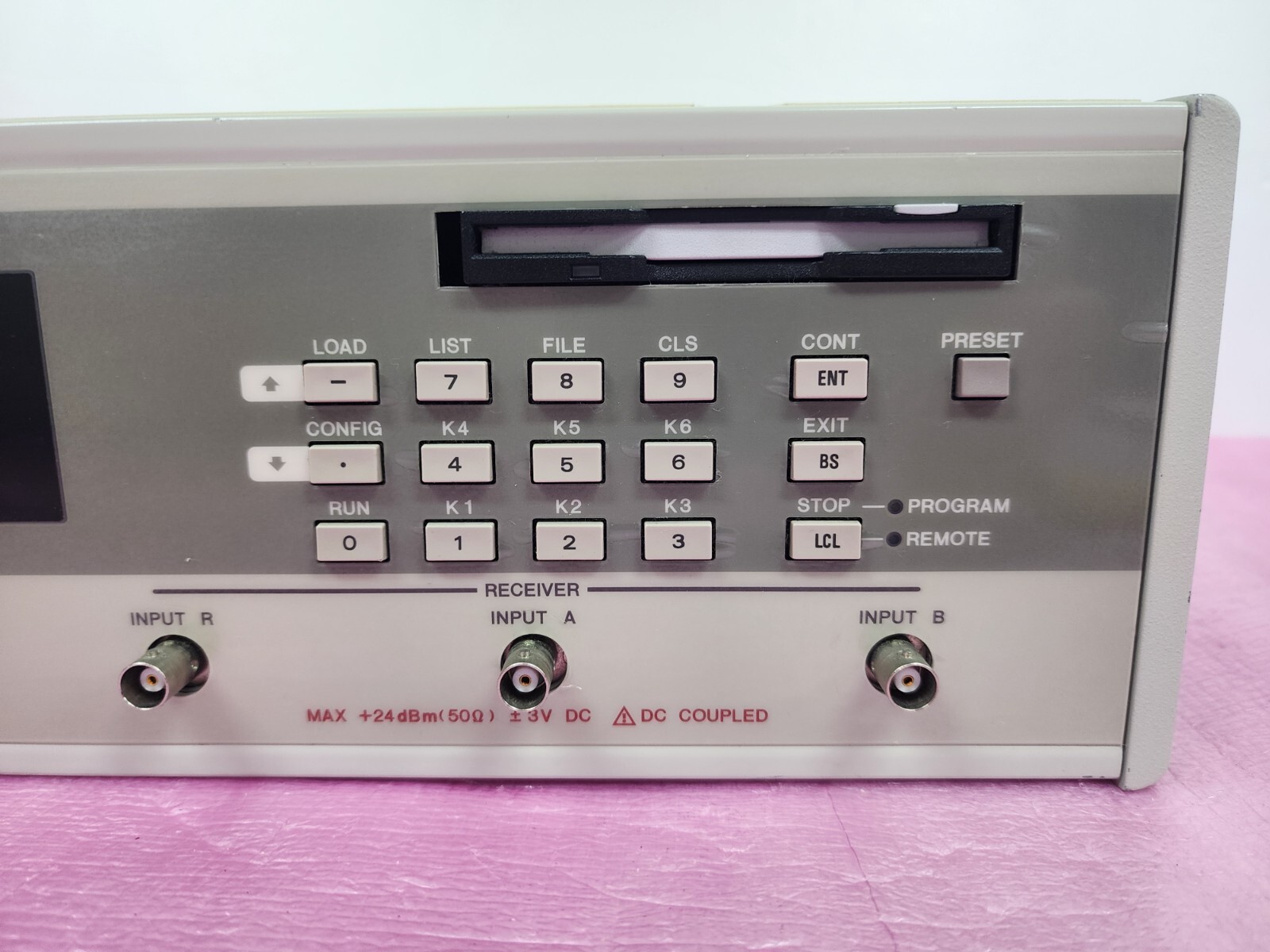 ADVANTEST R3752A Network Analyzer, 5 Hz to 500 MHz, Output 1/2, R, A, B channels