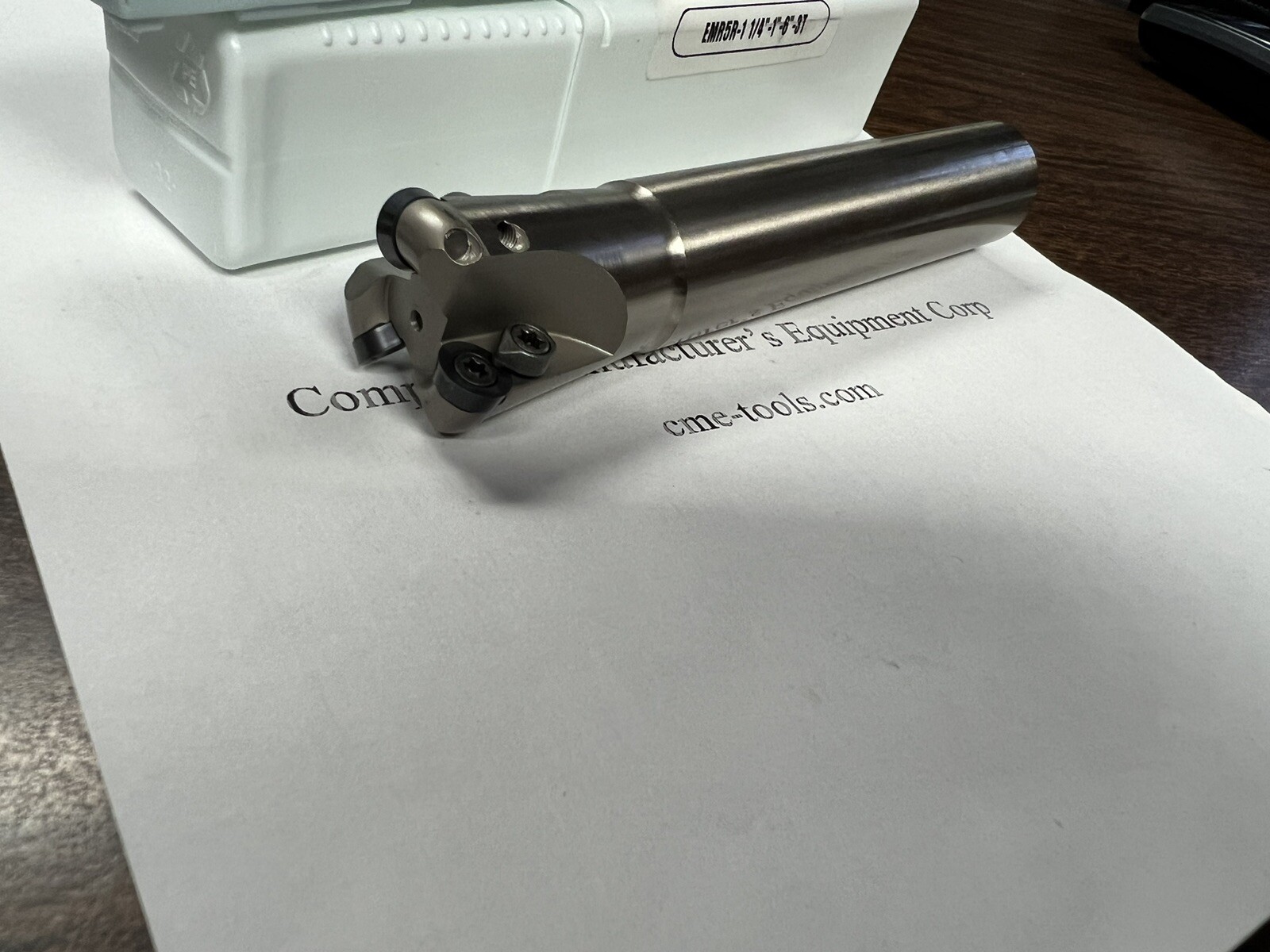 1pc 1-1/4” Corner Radius Index EMR5R end mill & 10 extra RPMW1003MO Round insert