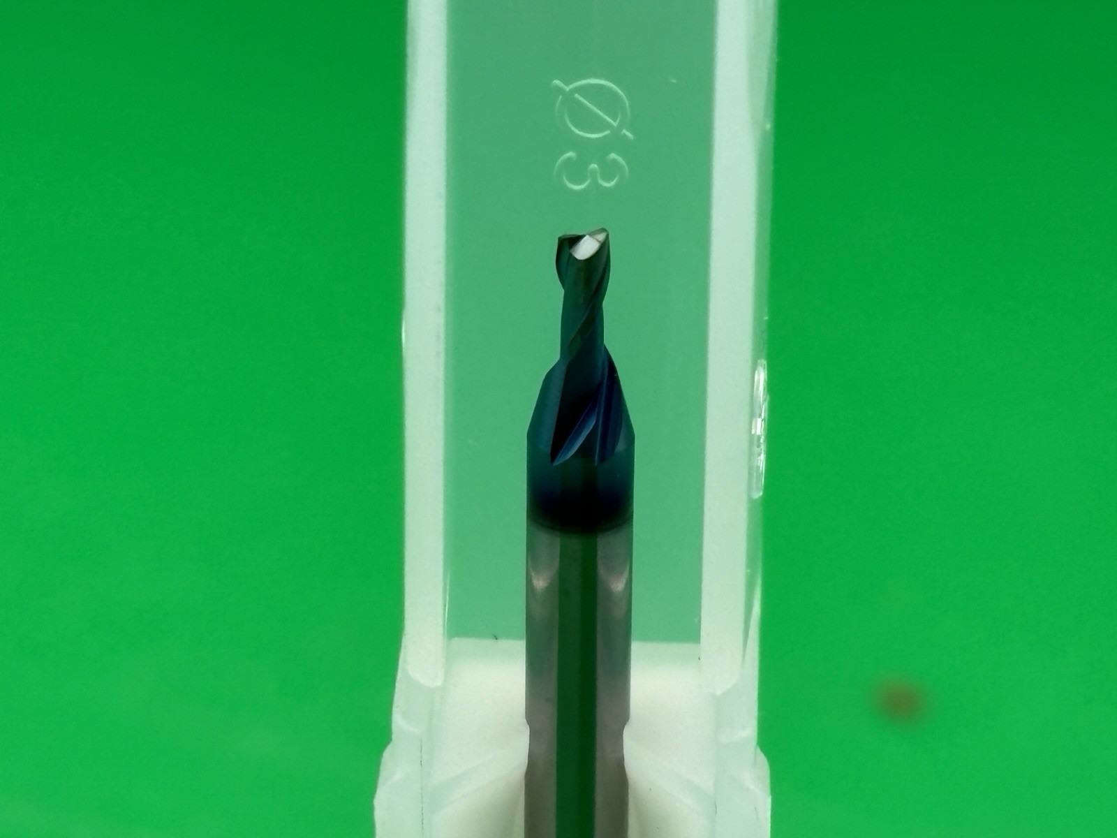 YG-1 G8A36015 1.5mm Carbide 2 Flute End Mill 0.0591″ with 0.004″CR (Pkg of 2)