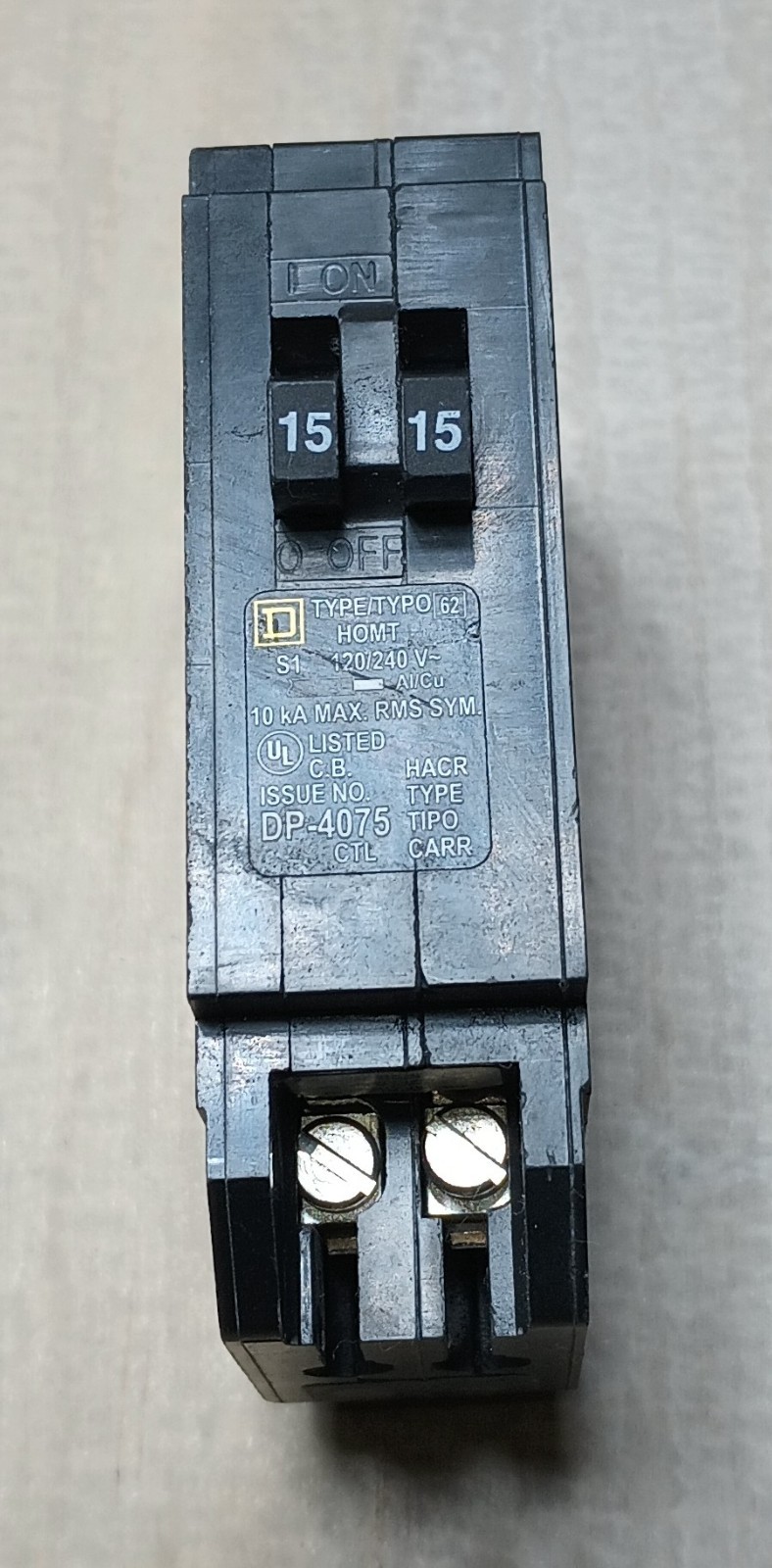 Square D HOMT1515 15 A Miniature Circuit Breaker
