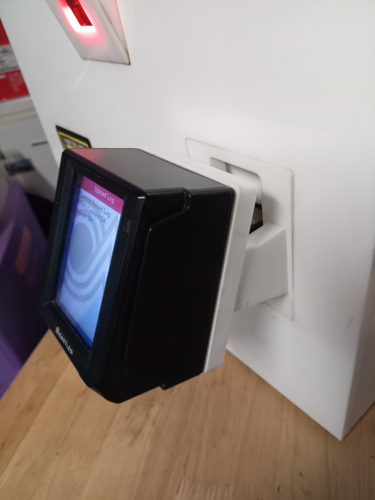 Castles UPT1000F Touch EMV NFC Card Reader Payment Terminal for Parlevel Kiosk