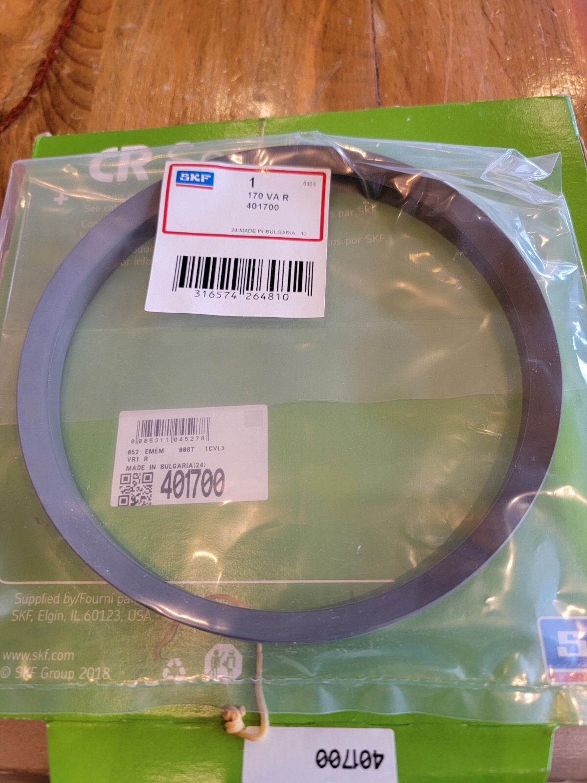SKF 401700 OIL SEAL, JOINT RADIAL, VR1, 6.500″ x 7.690″ x 0.470″, NIB